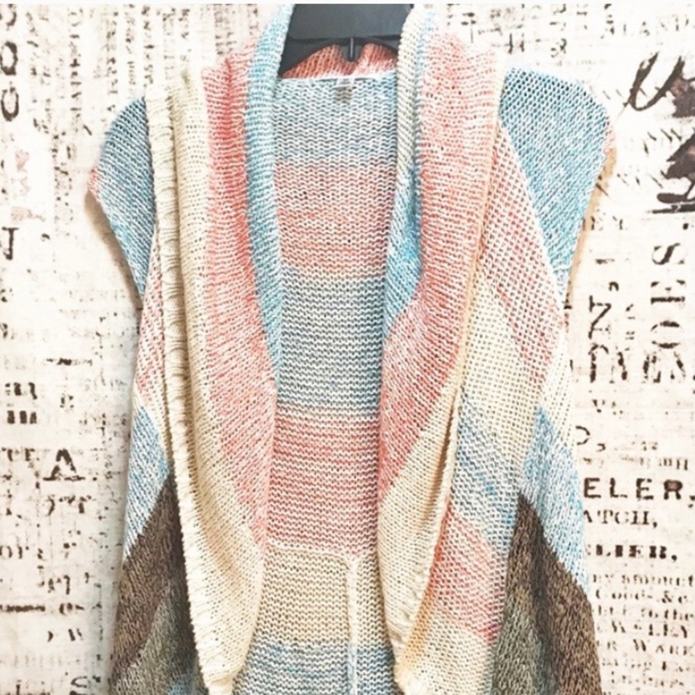 CAbi Line Up Circle Vest Cardigan  Size M